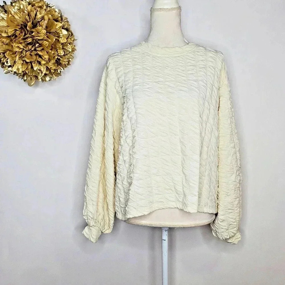 Vero Moda Women's Textured cream Pullover Balloon Sleeve size large EUC top